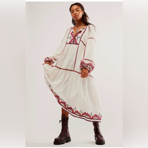 Free People Dresses & Skirts - free people Sweet Escape Midi Dress.